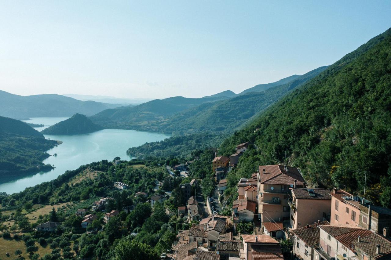 Lago Del Turano - La Taverna Con Cucina Open Space E Free Wi-Fi Ascrea Eksteriør bilde