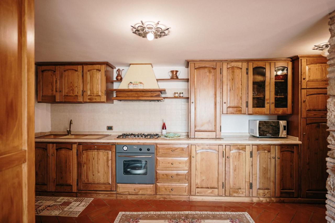 Lago Del Turano - La Taverna Con Cucina Open Space E Free Wi-Fi Ascrea Eksteriør bilde